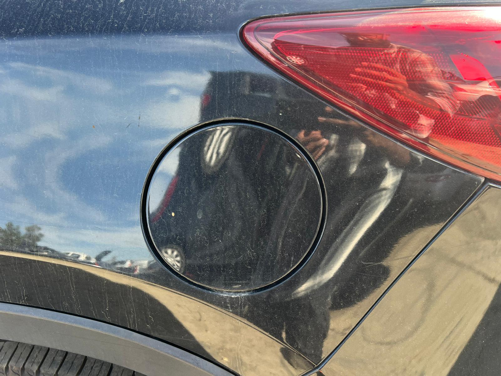 2012 MAZDA CX5 KE FUEL FLAP/LID